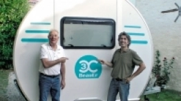 W 100 procentach francuska (i razy trzy) - zdjęcie 1